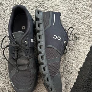 On Cloud Running Men's Dark Athletic Shoes